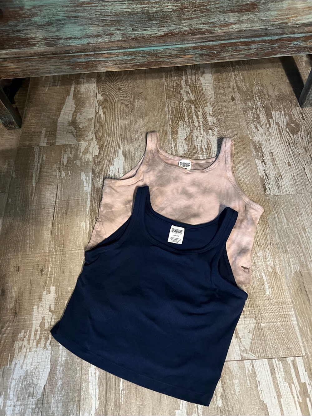 NWOT💗PINK VS(2-PK) Cropped,Ribbed,Cotton,crew,Tanks!Shelfbra!Tan TieDye/Navy(M)!